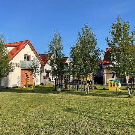 Morski Zakatek Apartamenty Rowy  Eksteriør bilde